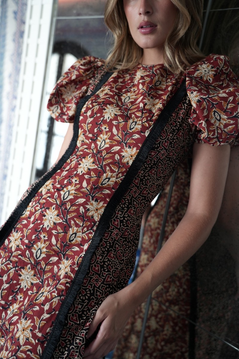 Vestido Masai combinado flecos